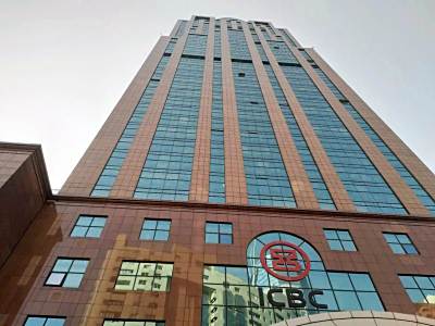 新虹桥中心大厦