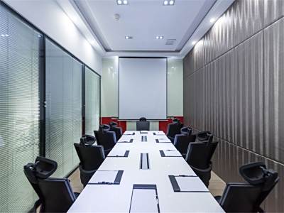 瑞琦（新华保险大厦）