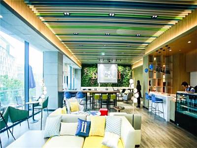 办伴（虹桥冠捷大厦）