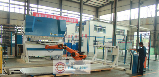 数控折弯机工业机器人集成应用