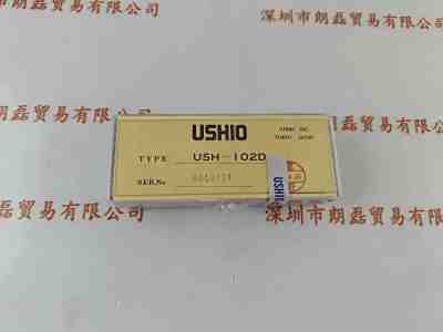 USHIO牛尾    USH-102D 闪烁氙灯