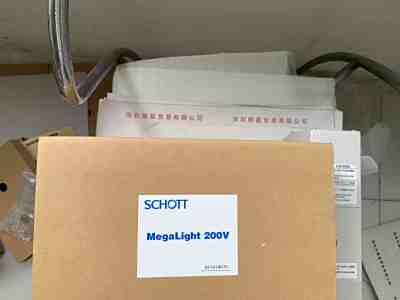SCHOTT肖特  MEGALIGHT 200V 卤素光源机
