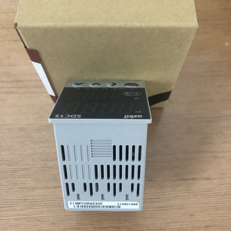 azbil日本山武C15MTC0RA0300温度控制器