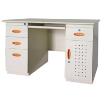 双斗铁面电脑桌