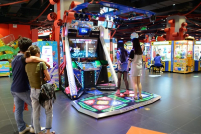 4D眼镜：沉浸式娱乐体验的革新者