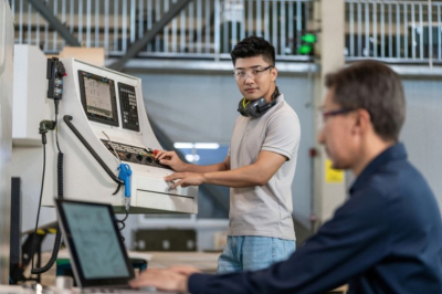 AR眼镜有什么用：B端市场的多场景应用