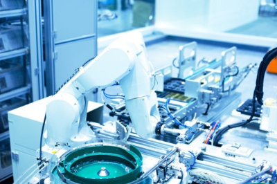 工业AR智能眼镜：技术结构与应用潜力