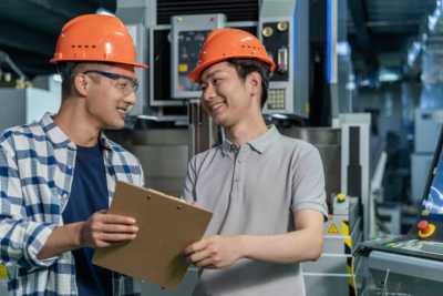 轻盈体验：探索最轻AR眼镜在企业级应用的优势