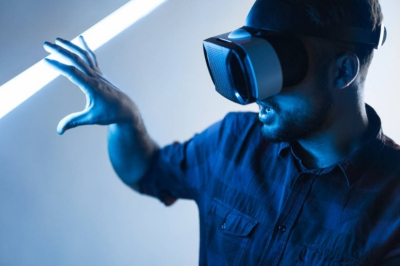 探索AR眼镜的全名：增强现实技术的新纪元