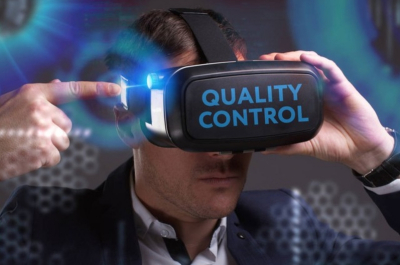 第一个AR眼镜：开启增强现实新纪元