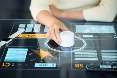 AR眼镜平台：企业级应用与服务