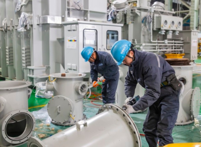 最先进的AR眼镜：技术革新与行业应用