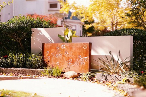 我有一院，宜润静透