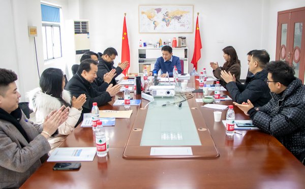 欢迎新老客户来我司参观指导