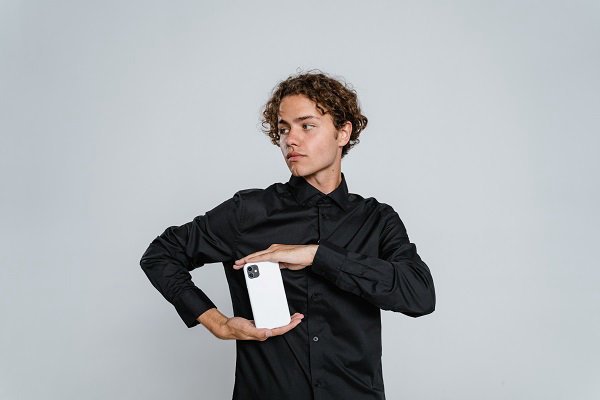 友好物解读：为什么大家喜欢租手机？