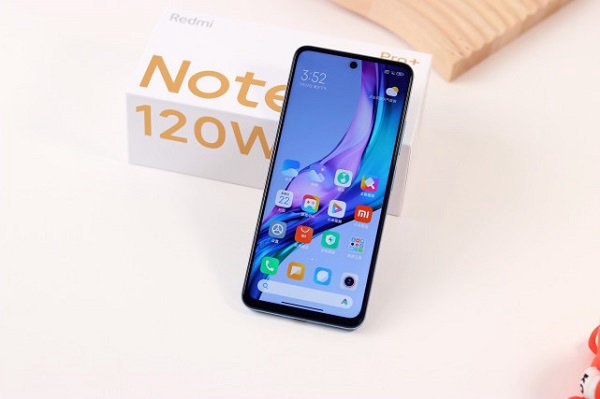 送父母必选手机  2022年上半年最“香”机！