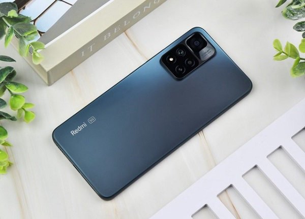 送爸妈 这四款1500元左右手机随便选！