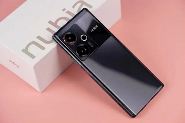 2999！最便宜的骁龙8gen2发布，压力来到红米