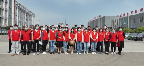 曹妃甸区职教中心开展“技能让生活更美好”送技术进社区活动