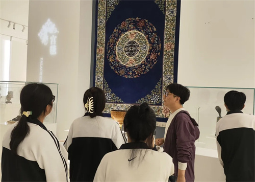 【职业教育活动周】深化校际交流 共探职教新篇——曹妃甸区职教中心师生赴北京市工艺美术技师学院（曹妃甸校区）参观学习