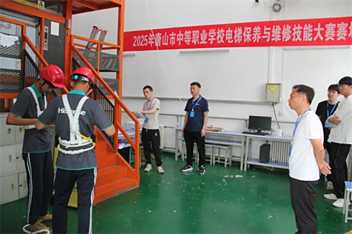 技能比武亮风采 以赛促教育英才——曹妃甸区职教中心承办唐山市技能大赛