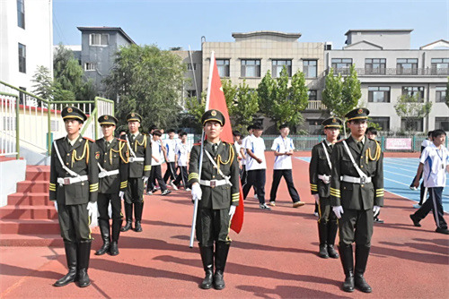 曹妃甸区职教中心开展“开学第一课”系列活动