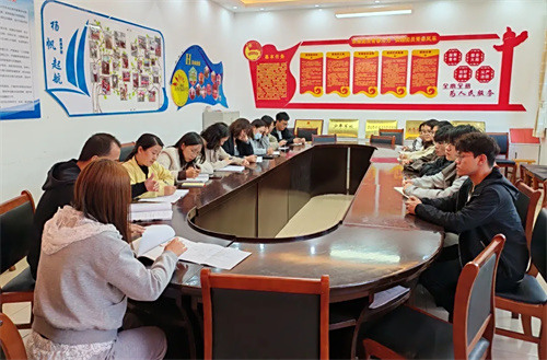 【教育教学】聚焦实习成长 共话教育初心——曹妃甸区职教中心（高级技校）机电技术系召开实习教师交流指导会