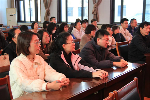 曹妃甸区职教中心召开第八届工会会员代表暨换届选举大会