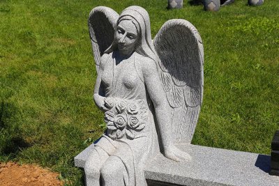 桃峰陵园怎么去？在哪里？