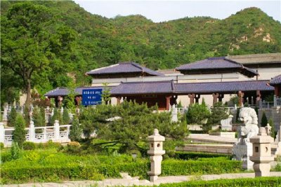 长城华人怀思堂陵园环境如何