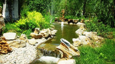 凤凰山陵园环境如何？