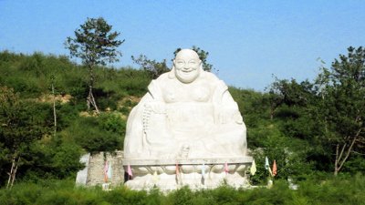 世界华侨陵园好不好？