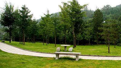 景仰园陵园好不好？风水如何？