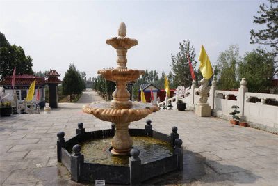 皇家龙山陵园怎么去？在哪里？