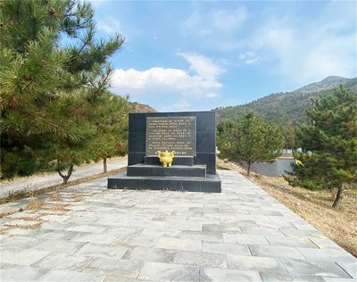 九龙山陵园怎么去？在哪里？