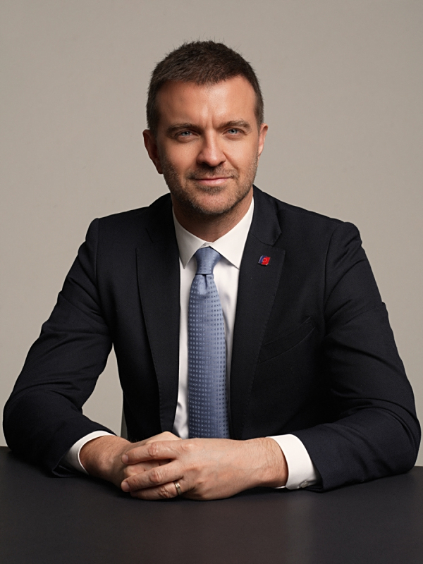 上观新闻媒体报道： 代开乐 | 十年为沪吸引超20亿元投资，这位意大利企业家还有国家级身份