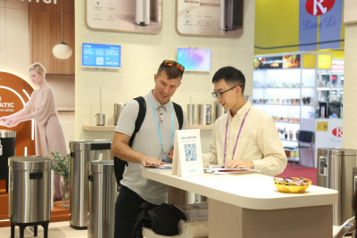 广交会二期次日 | Homfel家馨居与全球客商共叙品质家居