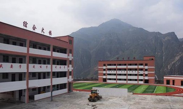 工程榜 | 科学调整学校布局 协调教育均衡发展