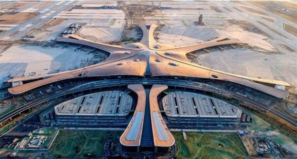 工程榜 | 疏通机场动脉 美化城市景观