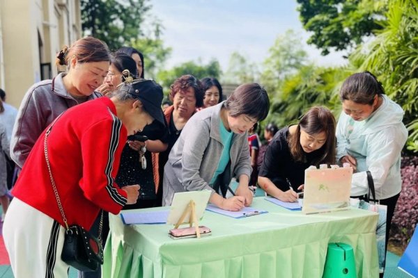 【探究启蒙园】“伴”日相约 “悦”享成长——眉山天府新区行知学校幼儿园家长开放日活动