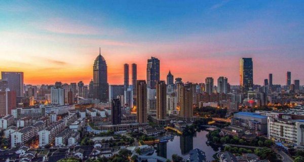 无锡苏南硕放国际机场特价机票查询与机场航空售票处电话