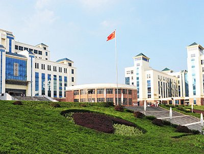 高校领导赞晴天商旅网廉洁公务出行创导者