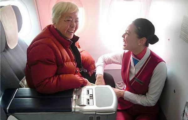 L老人购机票须知、航空公司对老年人乘机规定