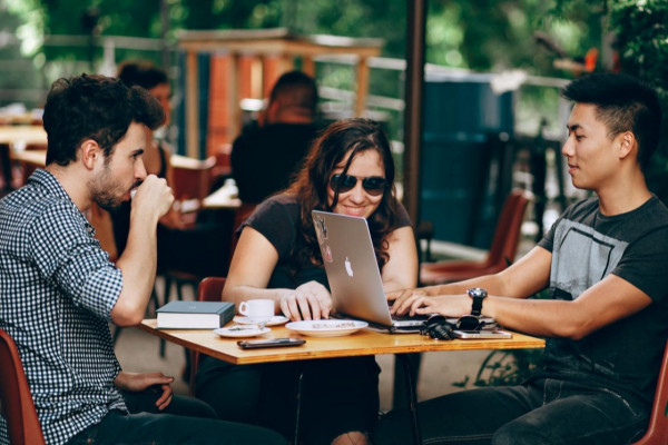 团队机票和散客机票有什么区别？怎么预定？