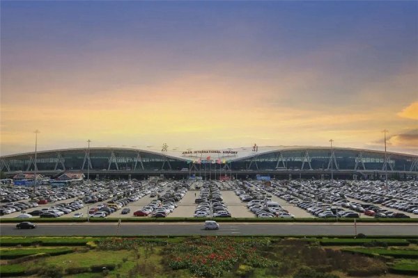 购飞机票哪个网便宜？微信订机票人工客服怎么找？