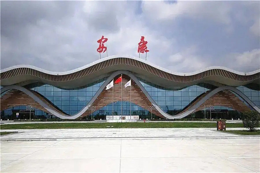 [实用]安康富强机场人工客服电话及最新防疫要求