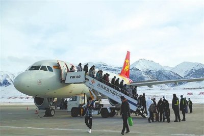 [实用]果洛玛沁机场人工客服电话及最新防疫要求