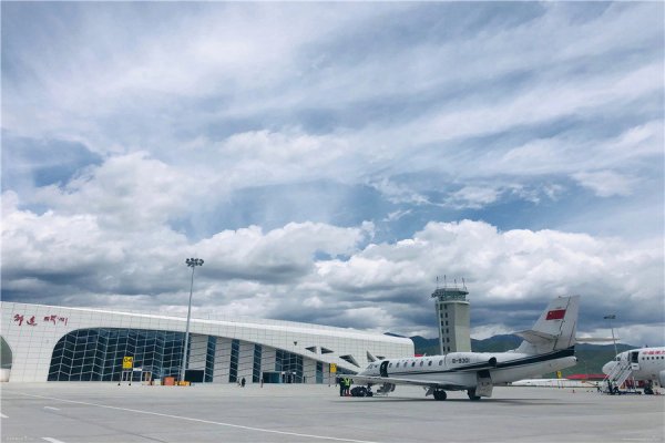 13个人的机票可以一起订吗？怎么一起订13个人的机票