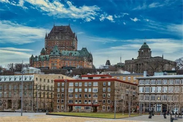 加拿大回国路线有哪些？加拿大回国需要机场检测吗