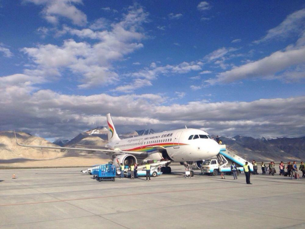 儿童机票忘记买了,去机场补可以吗